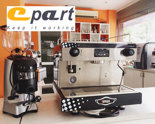 Thợ sửa máy pha cà phê